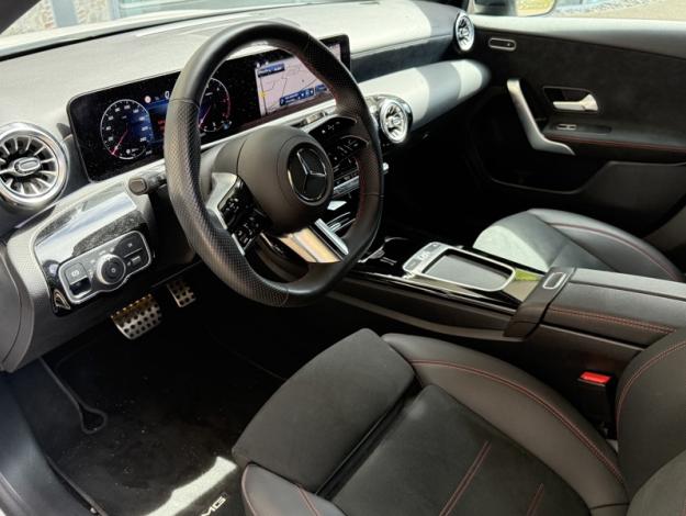 MERCEDES-BENZ Classe A 200 d AMG Line  