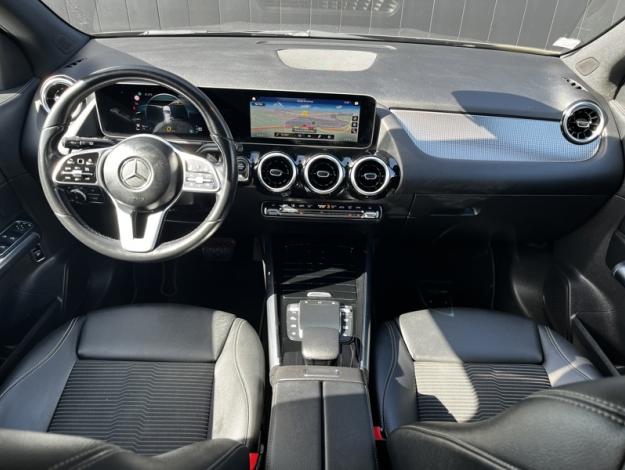 MERCEDES-BENZ GLA 200 d Progressive Line  