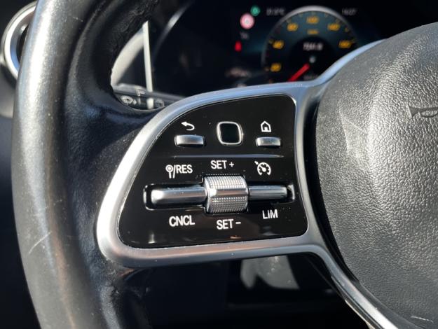 MERCEDES-BENZ GLA 200 d Progressive Line  