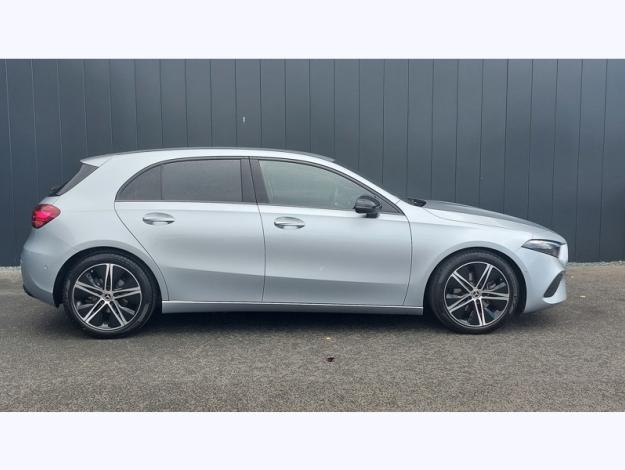 MERCEDES-BENZ Classe A 180 d Progressive Line  