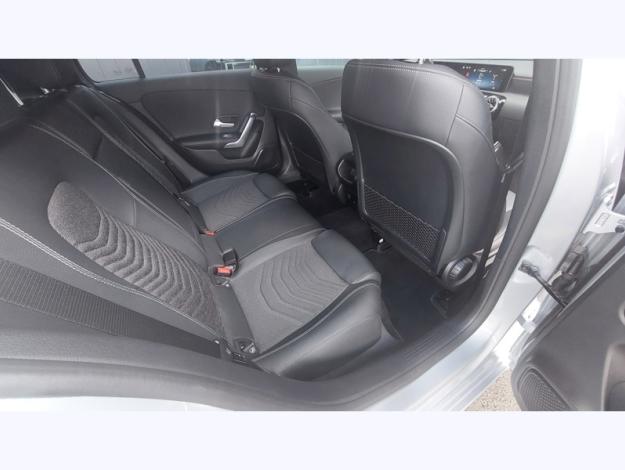 MERCEDES-BENZ Classe A 180 d Progressive Line  