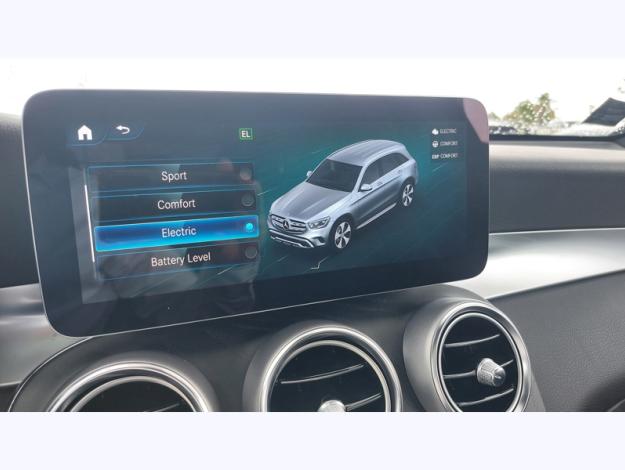 MERCEDES-BENZ GLC SUV GLC 300de 4MATIC SUV AMG Line  