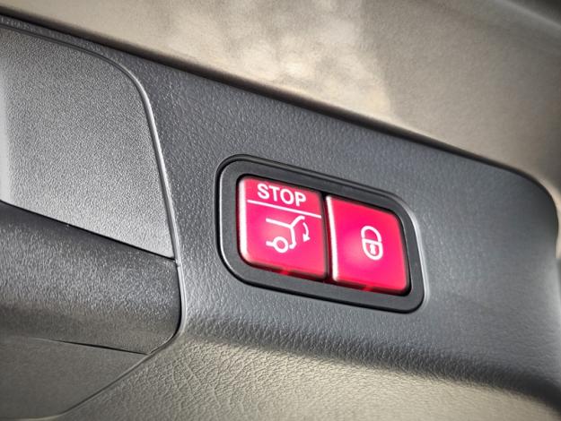 MERCEDES-BENZ EQB 300 4MATIC Business Edition  EQB 300 4MATIC