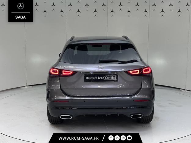 MERCEDES-BENZ GLA 200 d AMG Line  