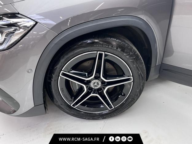 MERCEDES-BENZ GLA 200 d AMG Line  