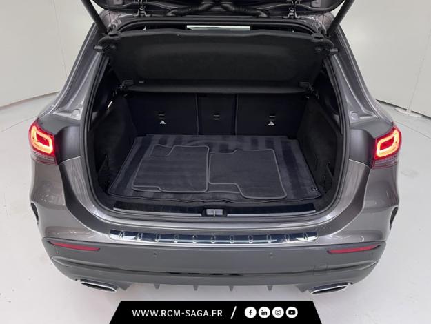 MERCEDES-BENZ GLA 200 d AMG Line  