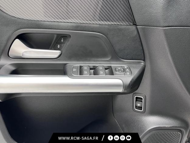 MERCEDES-BENZ GLA 200 d AMG Line  