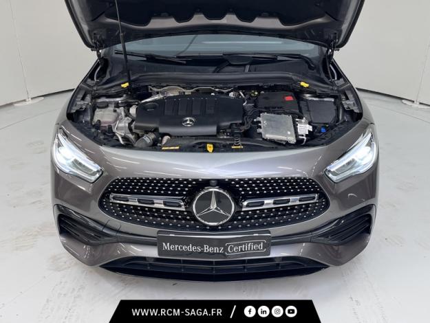 MERCEDES-BENZ GLA 200 d AMG Line  