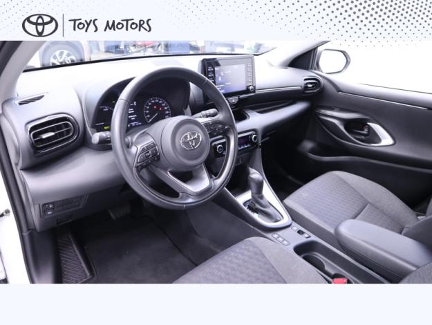 TOYOTA Yaris 116H Hybrid Dynamic MY22  