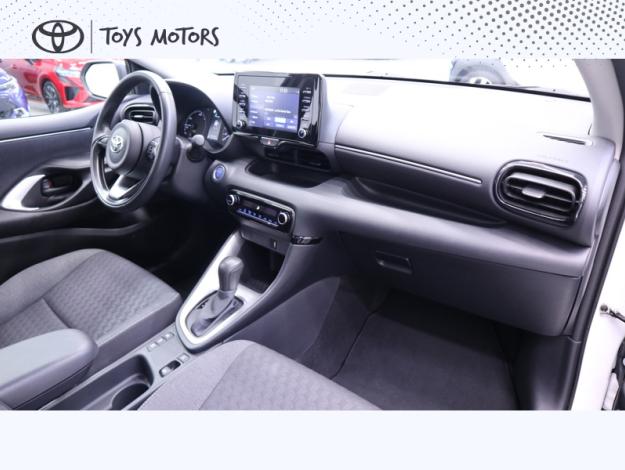 TOYOTA Yaris 116H Hybrid Dynamic MY22  