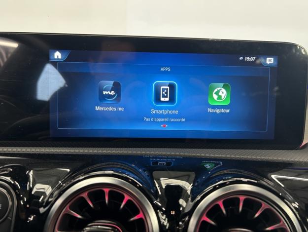 MERCEDES-BENZ CLA 180 Shooting Brake Pack Progressive 