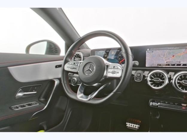 MERCEDES-BENZ CLA 180 Shooting Brake AMG Pack Night  