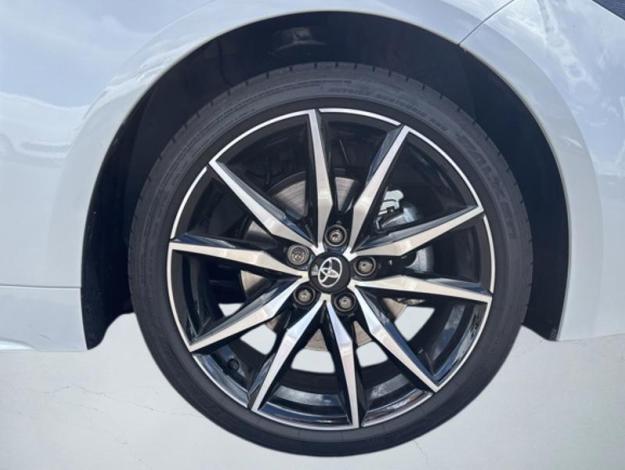 TOYOTA Corolla Hybride 2.0L 178 GR Sport  COROLLA 2.0L HYBRIDE GR SPORT MY25