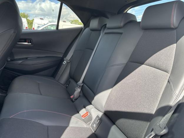 TOYOTA Corolla Hybride 2.0L 178 GR Sport  COROLLA 2.0L HYBRIDE GR SPORT MY25