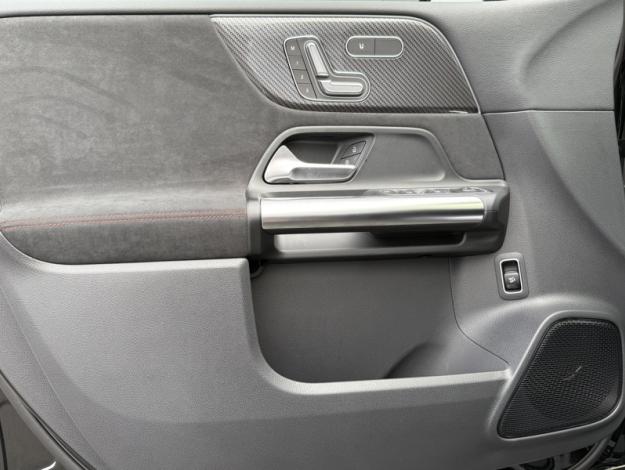 MERCEDES-BENZ Classe B 200 d AMG Line Edition  Classe B 200 d AMG Line Edition
