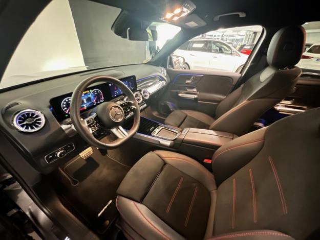 MERCEDES-BENZ GLB 200 d AMG Line  