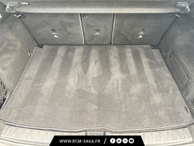 MERCEDES-BENZ GLA 200 d AMG Line  GLA 200 d AMG Line