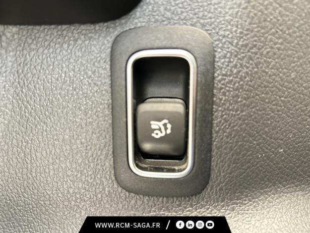 MERCEDES-BENZ GLA 200 d AMG Line  GLA 200 d AMG Line