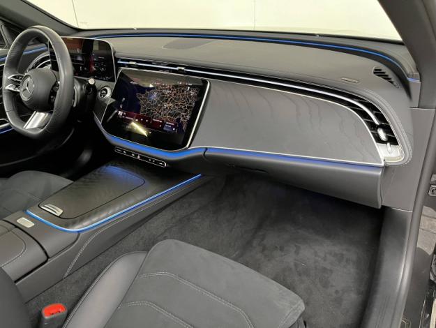 MERCEDES-BENZ Classe E Berline 220 d AMG Line Berline  Classe E 220d AMG Line 9G-Tronic Berline