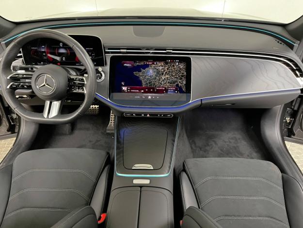 MERCEDES-BENZ Classe E Berline 220 d AMG Line Berline  Classe E 220d AMG Line 9G-Tronic Berline