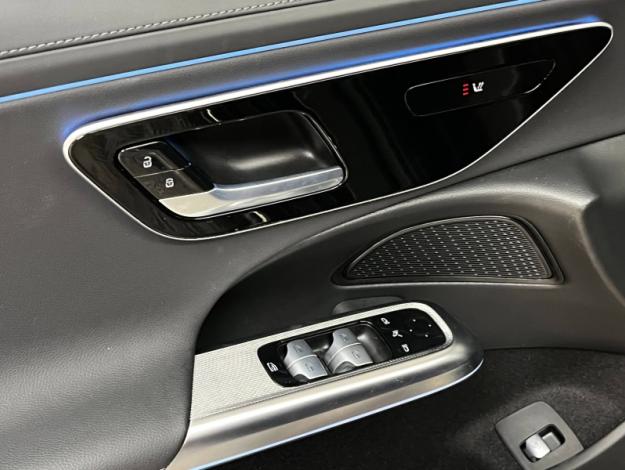 MERCEDES-BENZ Classe E Berline 220 d AMG Line Berline  Classe E 220d AMG Line 9G-Tronic Berline