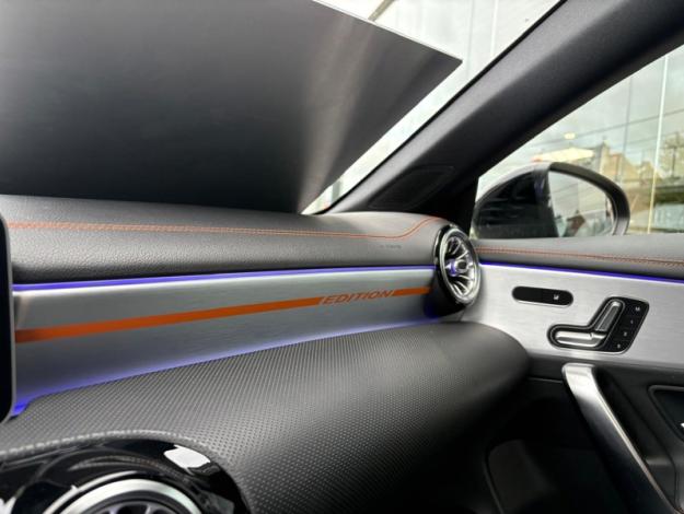 MERCEDES-BENZ CLA-Klasse CLA 200 Coupé