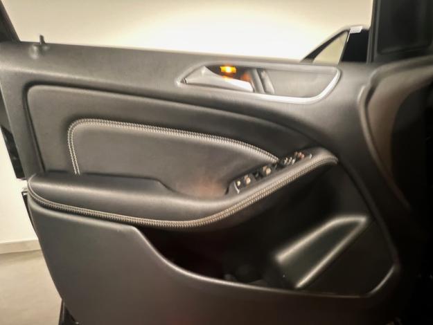 MERCEDES-BENZ Classe B B 180 Sensation  