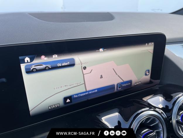MERCEDES-BENZ GLA 200 d AMG Line  