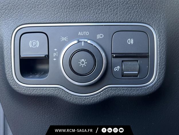 MERCEDES-BENZ GLA 200 d AMG Line  