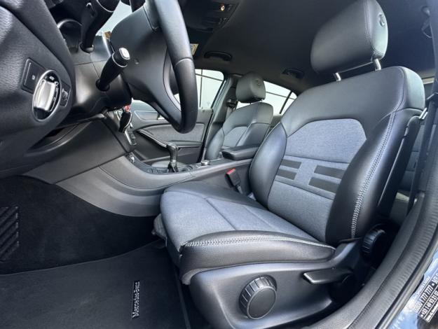 MERCEDES-BENZ GLA 200 d Inspiration  