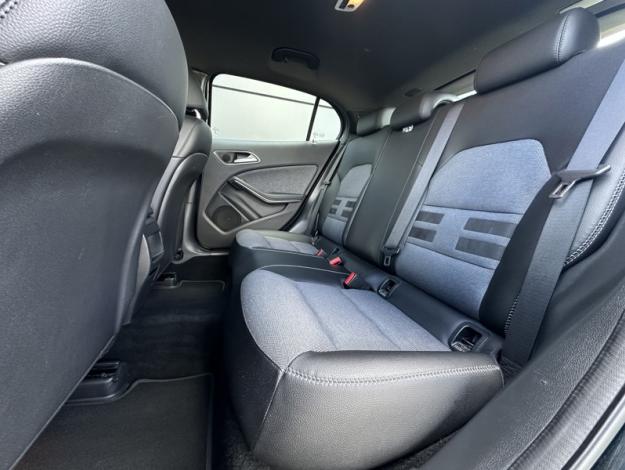 MERCEDES-BENZ GLA 200 d Inspiration  
