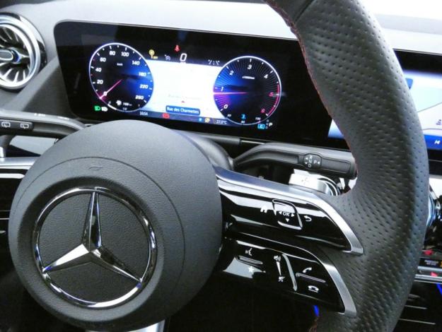 MERCEDES-BENZ Classe B 200 d AMG Line  