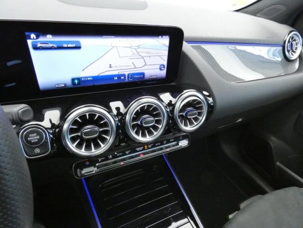 MERCEDES-BENZ Classe B 200 d AMG Line  