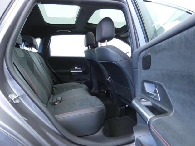 MERCEDES-BENZ Classe B 200 d AMG Line  
