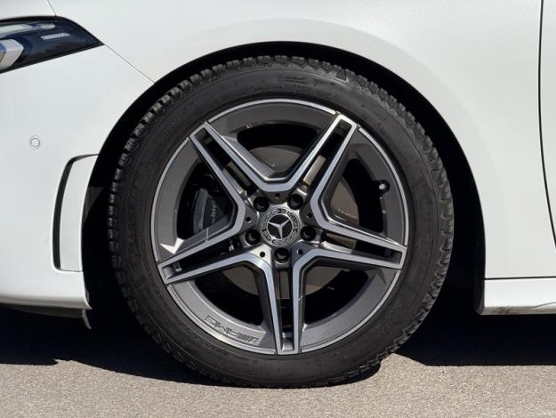 MERCEDES-BENZ Classe A 180 d AMG Line  