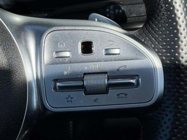 MERCEDES-BENZ Classe A 180 d AMG Line  