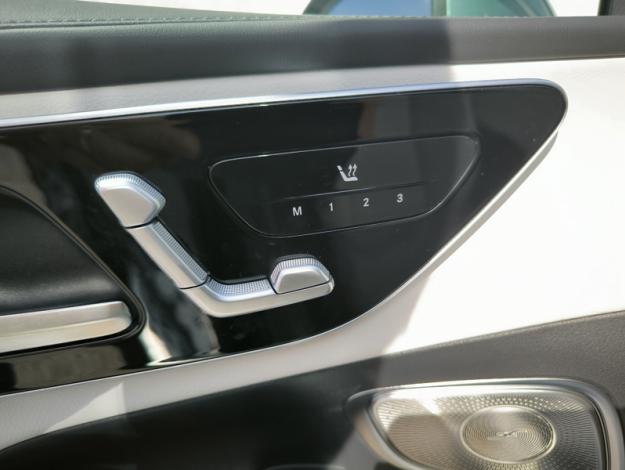 MERCEDES-BENZ GLC Coupé GLC 300 de Hybrid EQ 4MATIC Coupé AMG Line +  GLC 300 d e Hybrid EQ 4MATIC Coupé AMG Line +