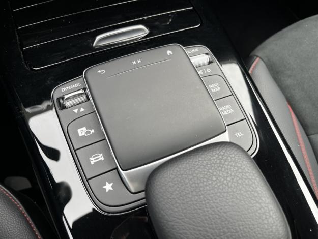 MERCEDES-BENZ CLA Shooting Brake   CLA 250 e Shooting Brake AMG Line