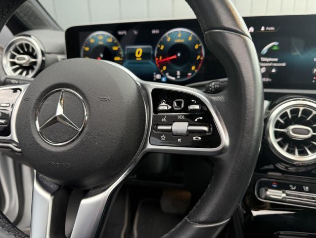 MERCEDES-BENZ Classe A 180 Berline Progressive Line  Classe A Berline / V1771 Classe A 180 Berline Progressive Line