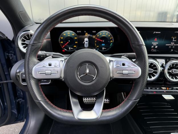 MERCEDES-BENZ Classe A 250 e AMG Line  