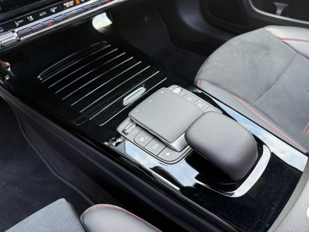MERCEDES-BENZ Classe A 250 e AMG Line  