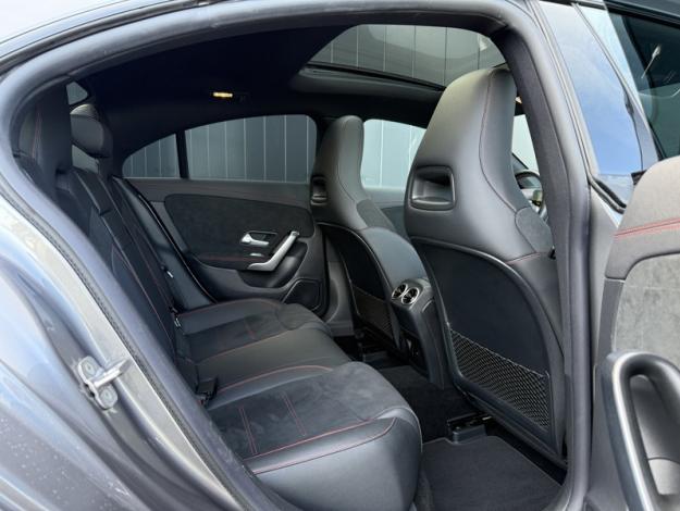 MERCEDES-BENZ CLA Coupé CLA 250 e Coupé AMG Line  
