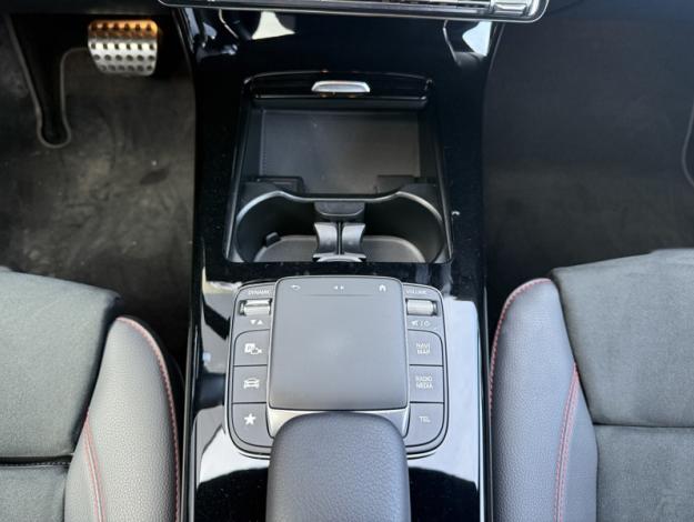 MERCEDES-BENZ CLA Coupé CLA 250 e Coupé AMG Line  