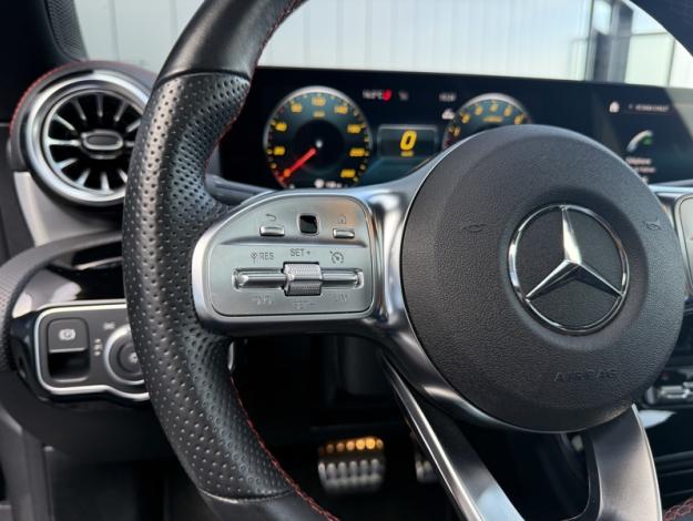 MERCEDES-BENZ CLA Coupé CLA 250 e Coupé AMG Line  