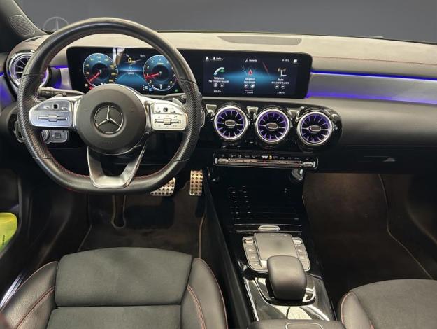 MERCEDES-BENZ CLA-Klasse CLA 180 Shooting Brake