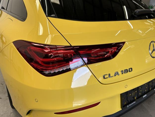 MERCEDES-BENZ CLA 180 Shooting Brake AMG Pack Night  
