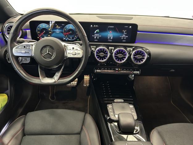 MERCEDES-BENZ CLA 180 Shooting Brake AMG Pack Night  