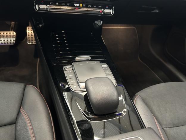 MERCEDES-BENZ CLA 180 Shooting Brake AMG Pack Night  
