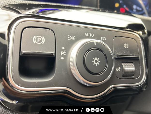 MERCEDES-BENZ Classe A 180 AMG Line  