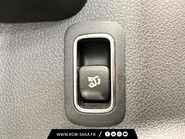 MERCEDES-BENZ GLA 200 d AMG Line  